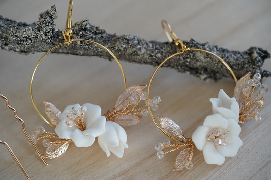 Blumen Creolen Gold, Braut Ohrringe Boho Style, Handmade Blumen Creolen , Geschenktipp Weihnachten, Geburtstagsgeschenk,