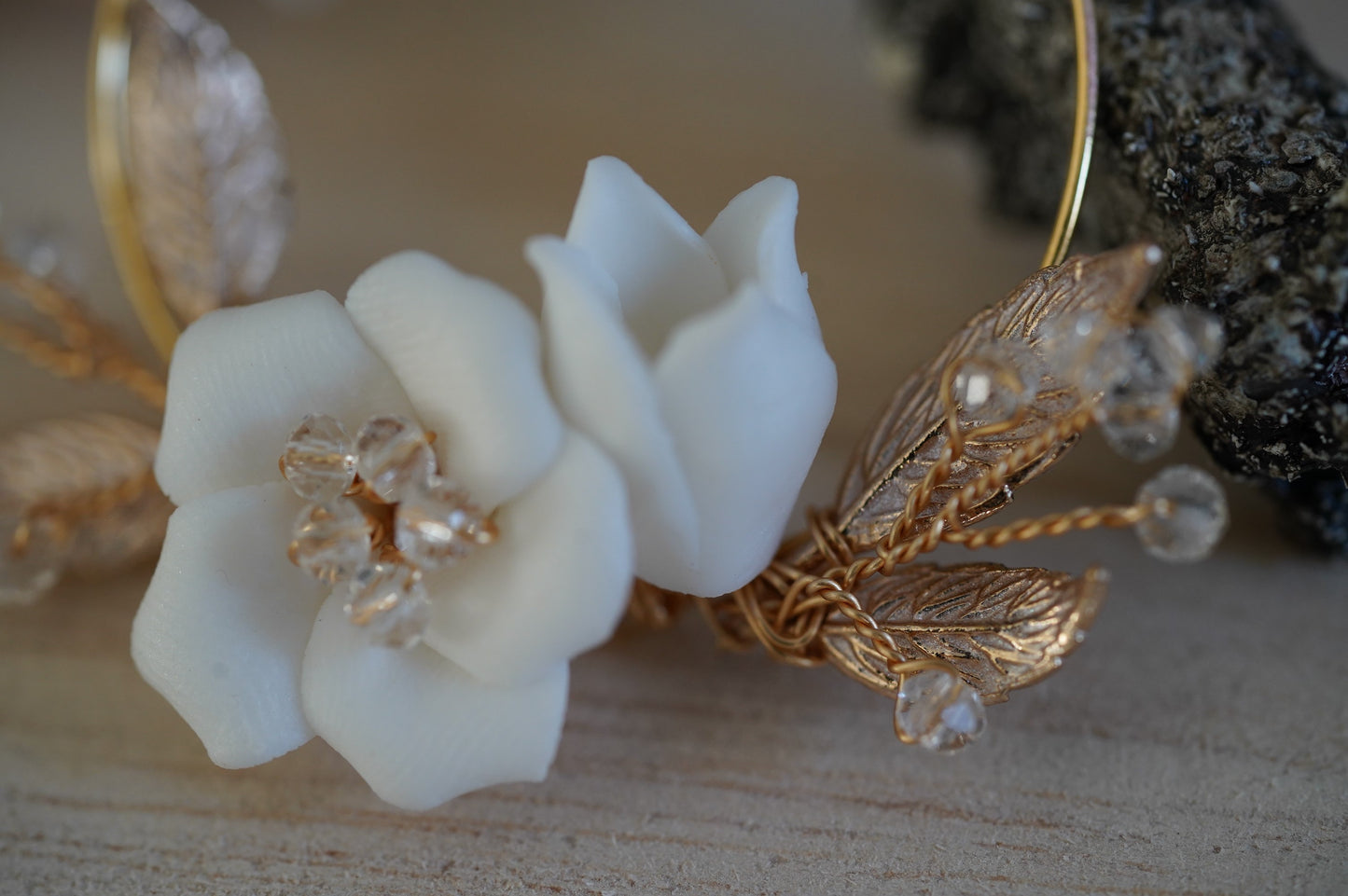 Blumen Creolen Gold, Braut Ohrringe Boho Style, Handmade Blumen Creolen , Geschenktipp Weihnachten, Geburtstagsgeschenk,