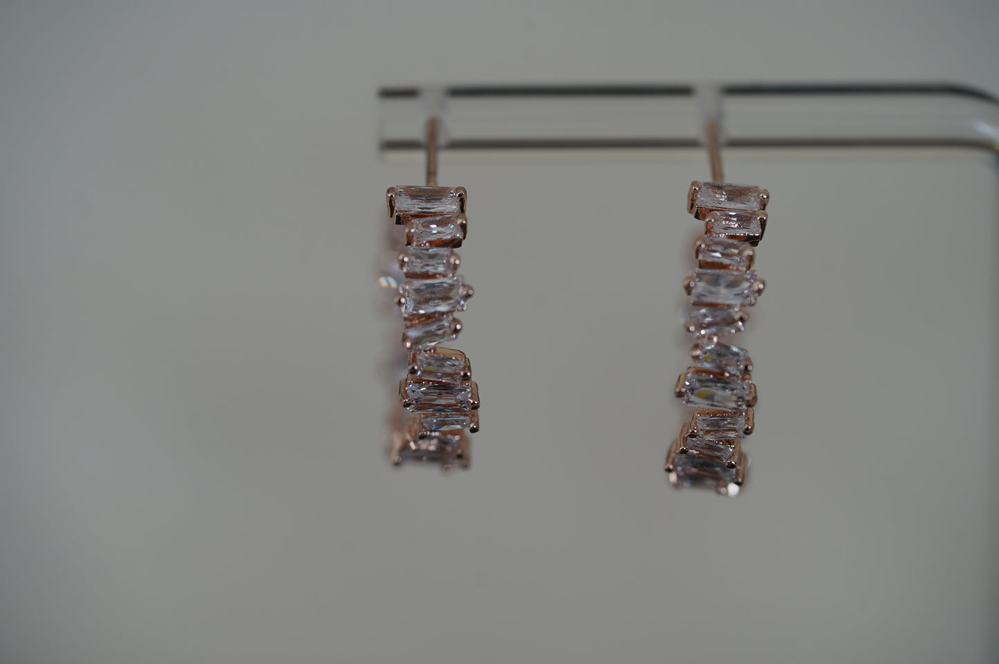 Damen Creolen roselgold, Glizter Ohrstecker Halbkreis, festliche Rosegold Creolen