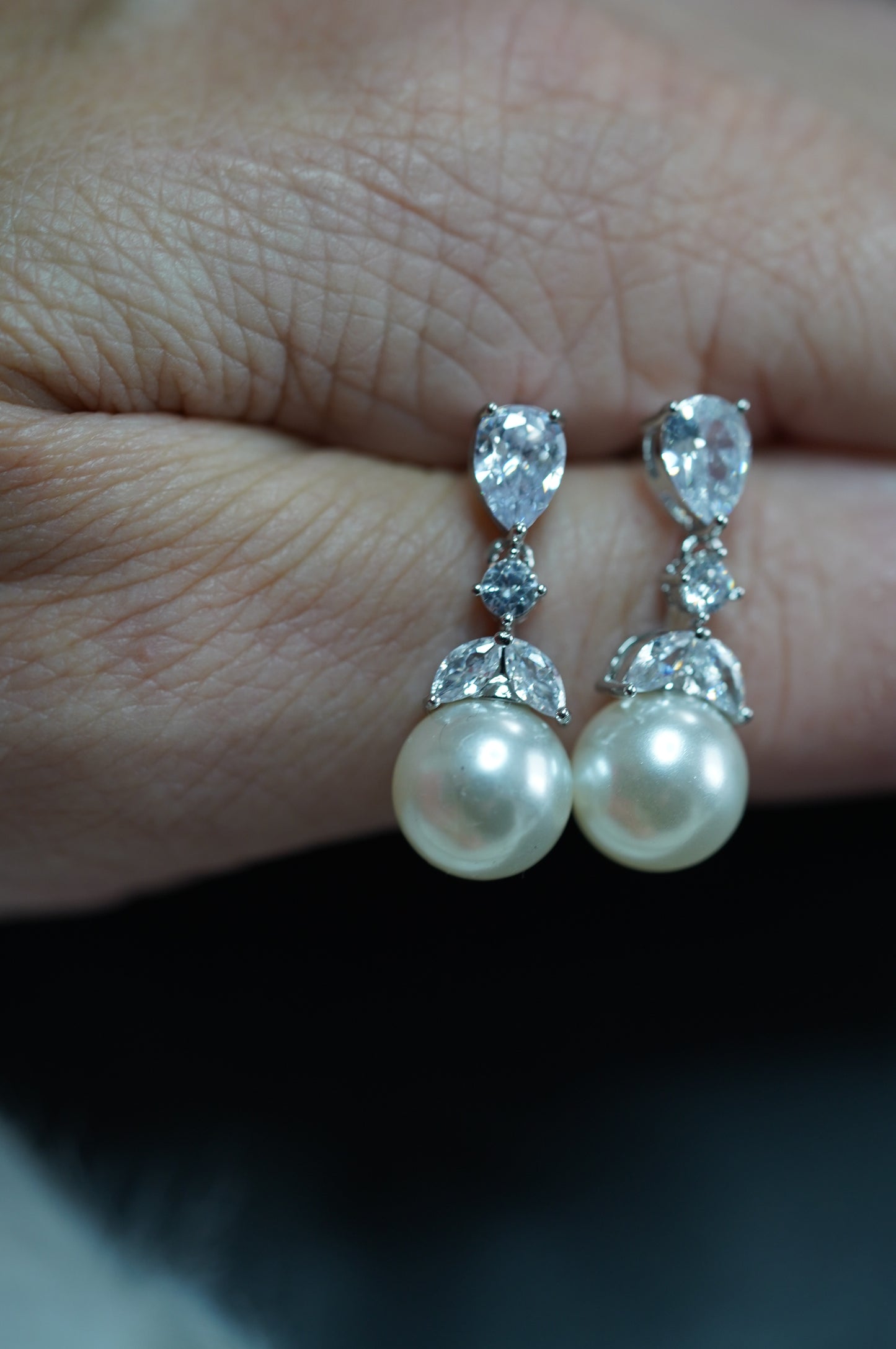 Mini Perlen Ohrring Stecker, roselgold, Glitzer Perlen Ohrstecker, rosegold Perlen Ohrring, Geschenktipp Weihnachten, Geburtstagsgeschenk, Jahrestagsgeschenk