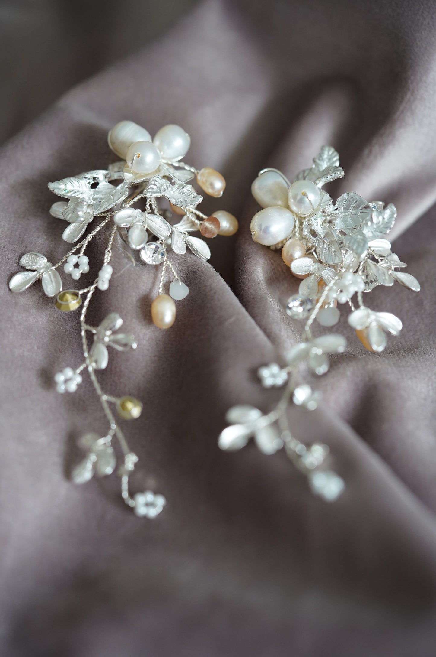 Braut Ohrringe Hochzeit, Perlen Ohrringe lang, Hänge Ohrringe im Boho Style Geschenktipp Hochzeit festliche Ohrringe